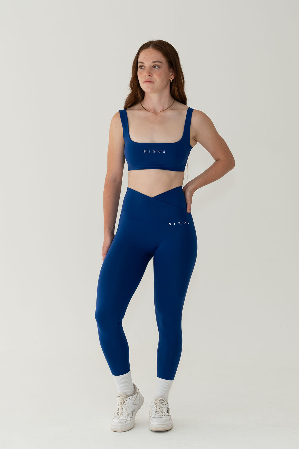Born to Sirve pro tights in blue