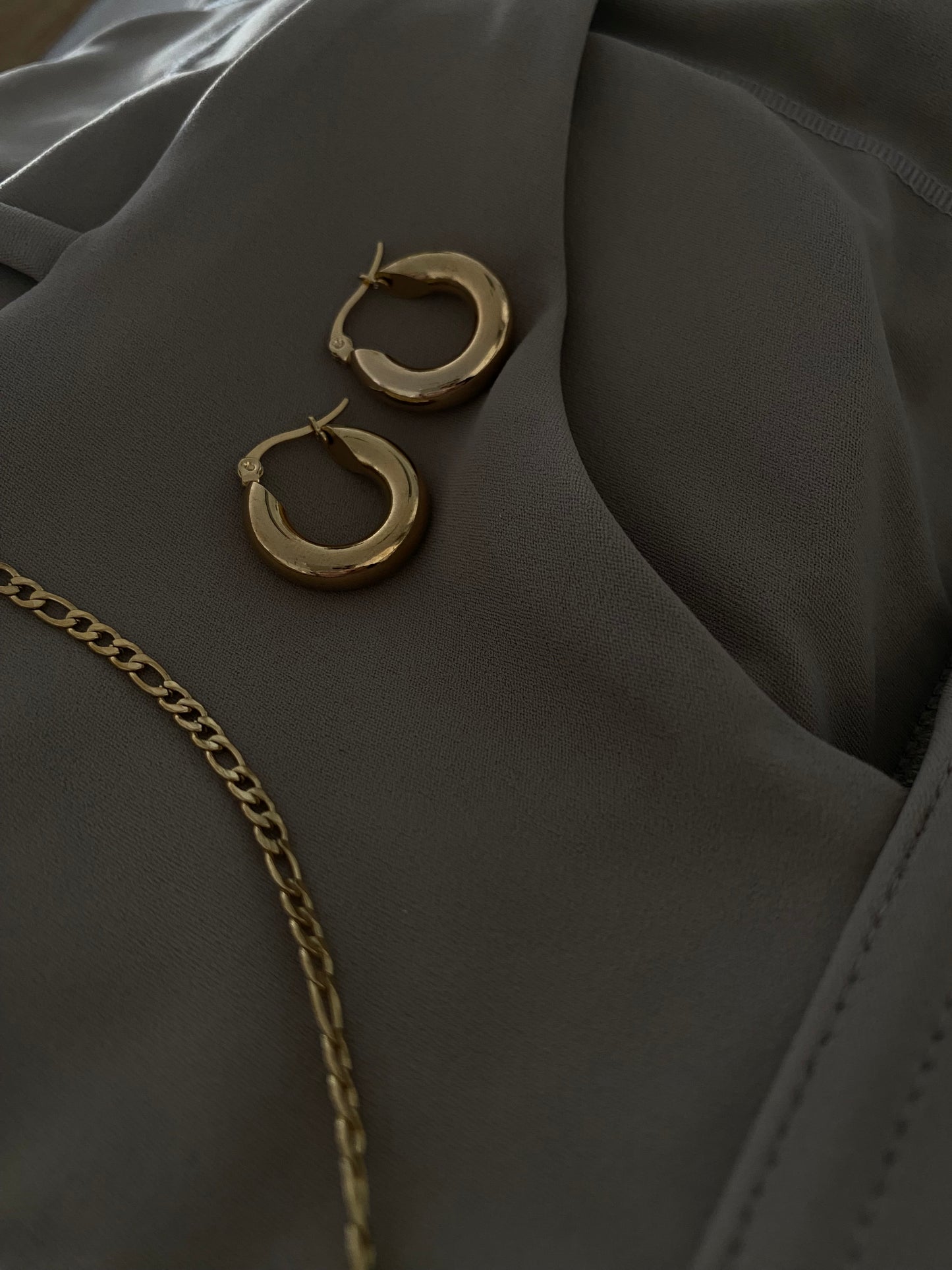 Stylish runner Bespoke hoops