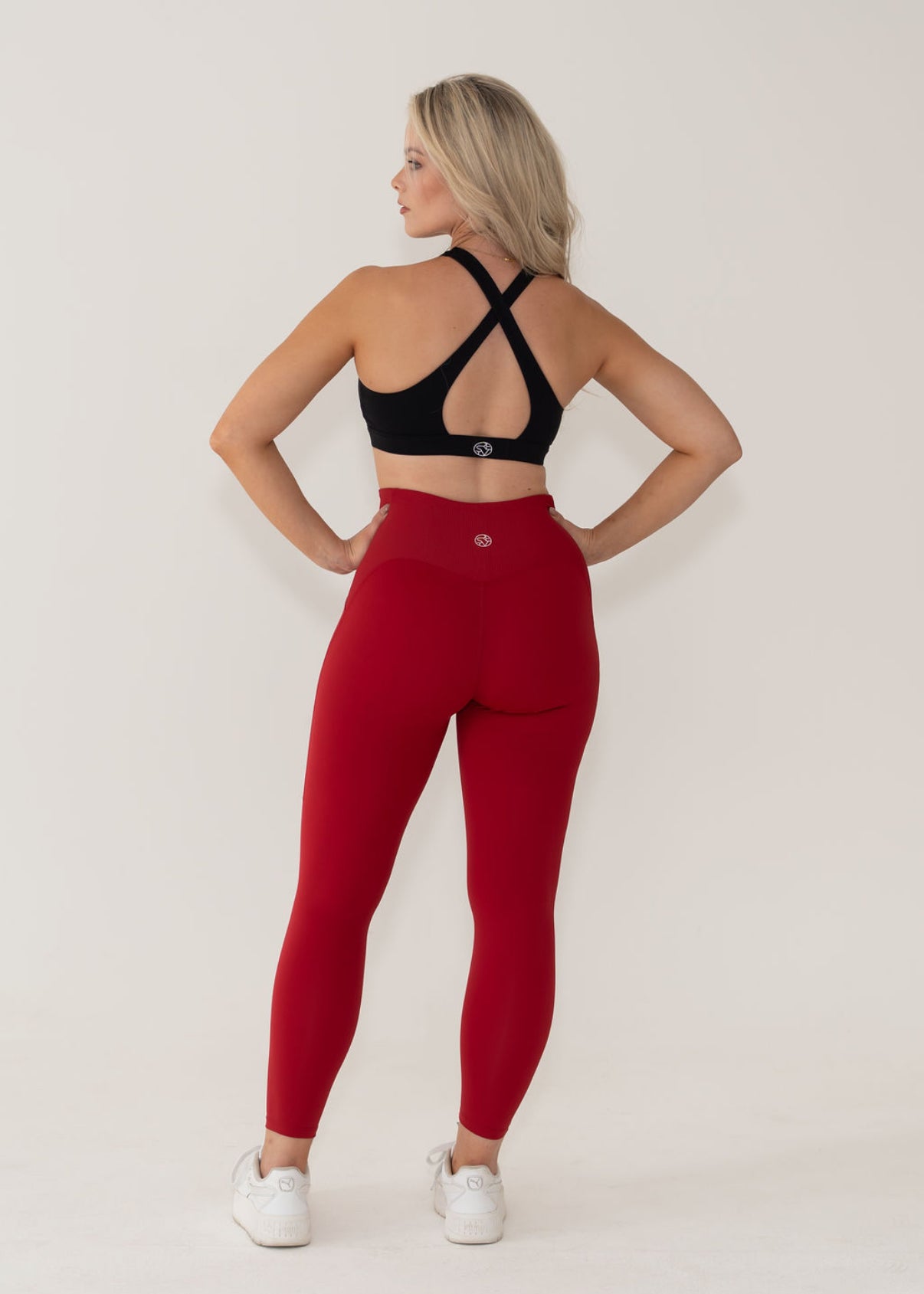 Born to Sirve Bra in black