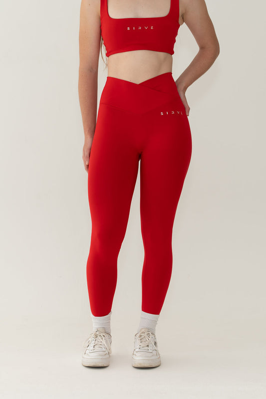 Born to Sirve pro tights in red