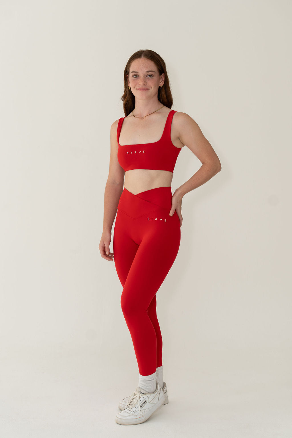 Born to Sirve pro tights in red