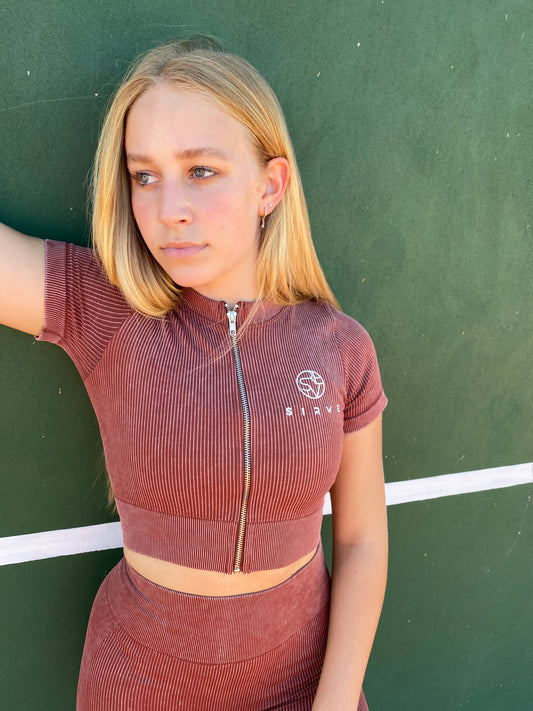 Lux ribbed top with zipper in coffee, brown